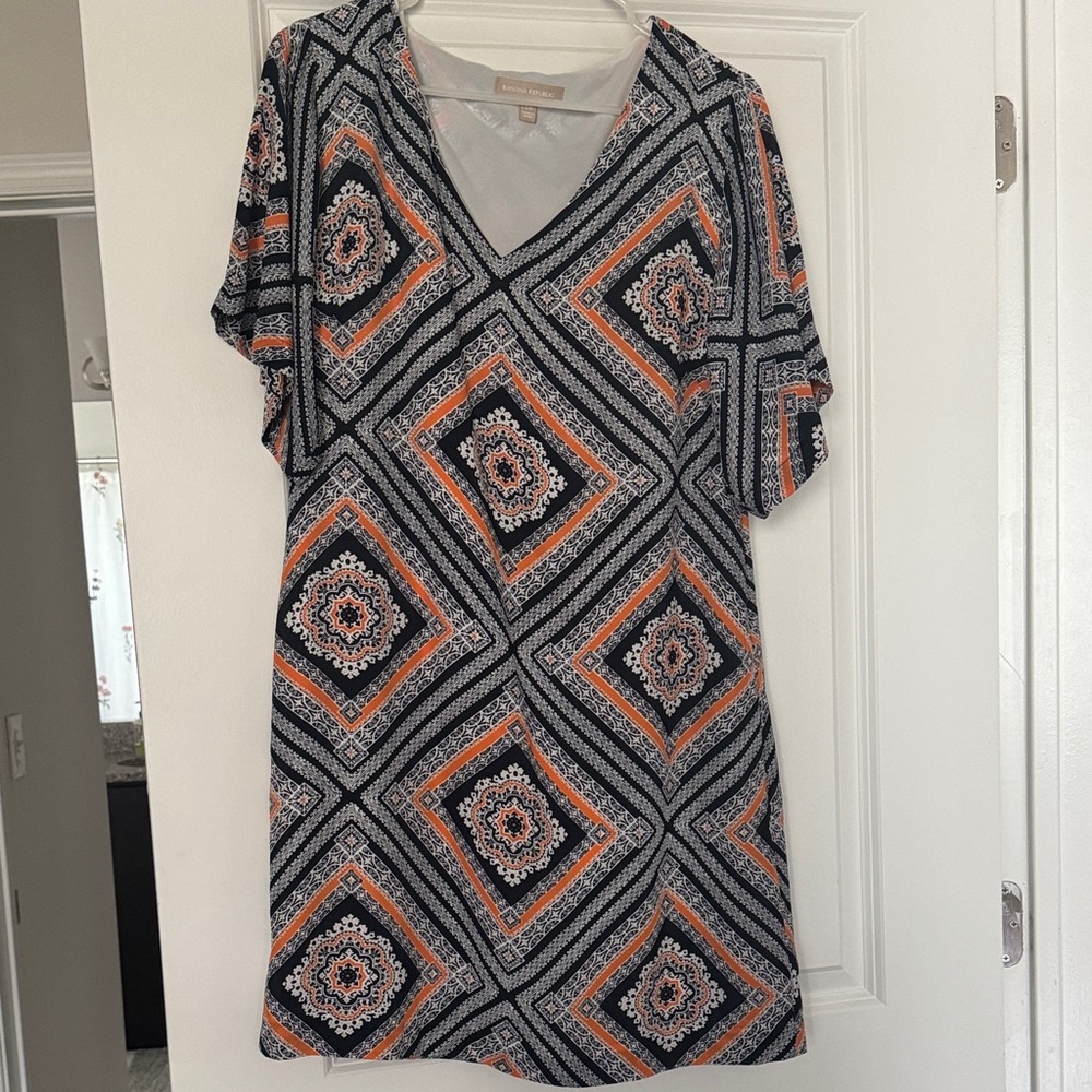 BANANA REPUBLIC - short sleeve dress